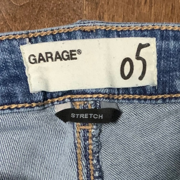 Garage Boyfriend Jeans - Picture 2 of 4